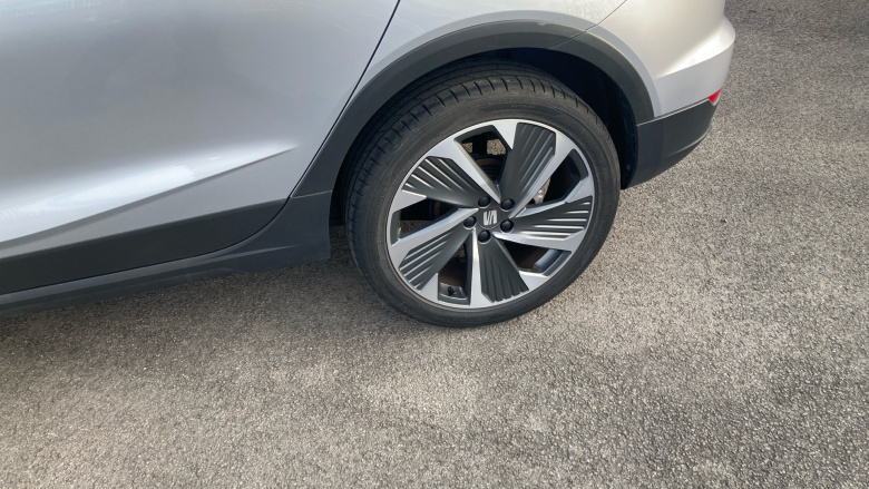 SEAT Arona 1.0 TSI 110 FR Sport 5dr Petrol Hatchback